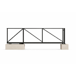 Must täiteta liugvärav, teraskonstruktsioon, postidele paigaldatav.